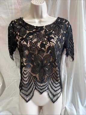 Express Black Lace Short-Sleeve Overlay Top